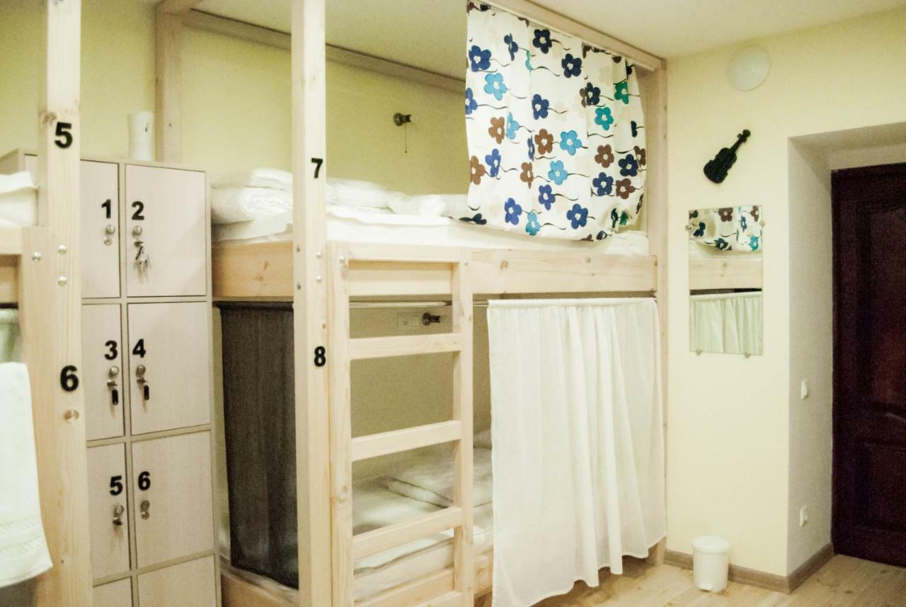 Hostel Uyutniy Dvorik Odessa Exteriör bild